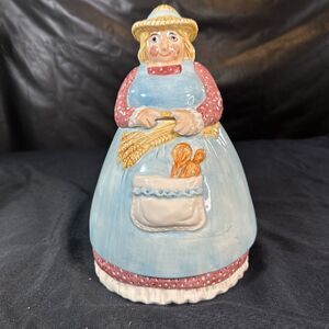 1995 Lotus Hand Painted Amish/Farmers Wife Cookie Jar